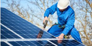 Installation Maintenance Panneaux Solaires Photovoltaïques à Aleu